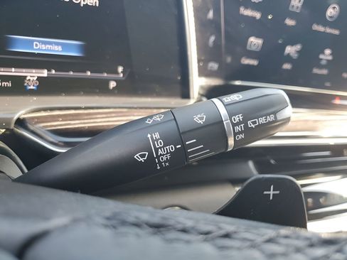 Used 2021 Cadillac Escalade Sport w/ Driver Assist Tech Package image 37