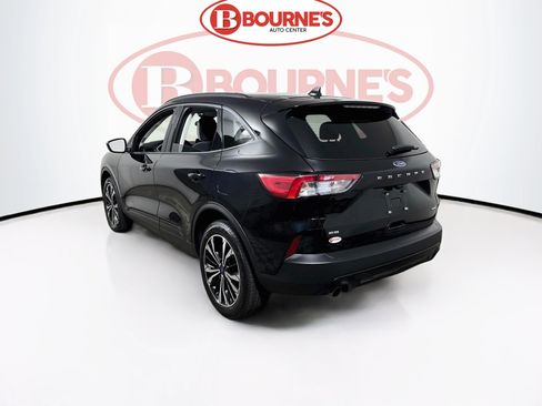 Used 2022 Ford Escape SE w/ SE Sport Appearance Package AWD/4WD image 8