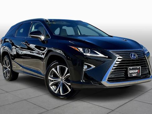 Used 2019 Lexus RX 450hL Premium image 2