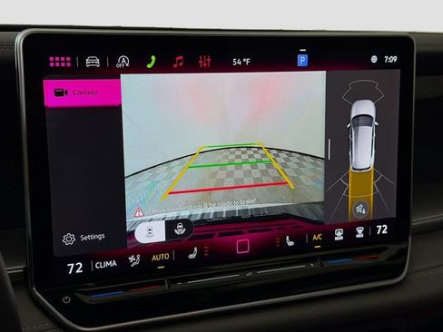 New 2026 Volkswagen Tiguan SE AWD/4WD image 16