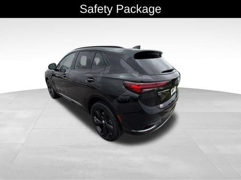 Used 2022 Buick Envision Essence w/ Sport Touring Package AWD/4WD image 5