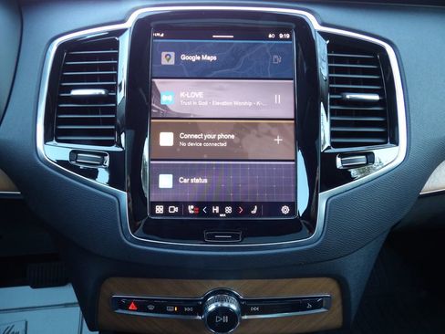 Certified 2023 Volvo XC90 B6 Plus w/ Protection Package image 23