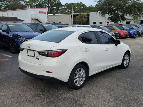 Used 2016 Scion iA image 6
