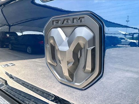 Used 2023 RAM 2500 Big Horn w/ Night Edition AWD/4WD image 10