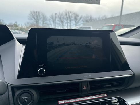 New 2026 Toyota Prius LE image 18