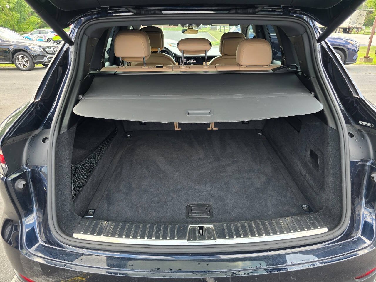 Used 2019 Porsche Cayenne AWD/4WD image 31