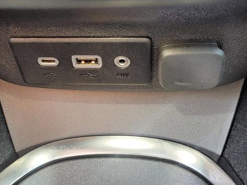 Used 2024 Chevrolet Malibu LT FWD image 28