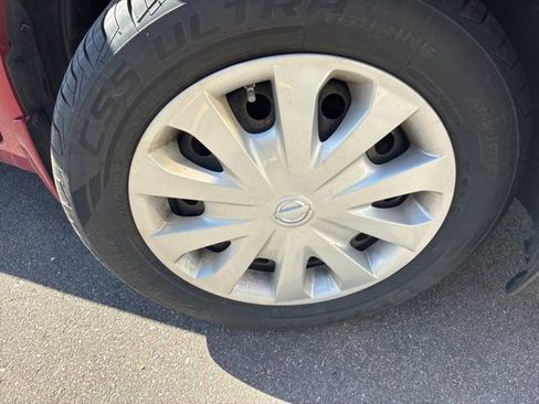 Used 2014 Nissan Versa Note S Plus image 3