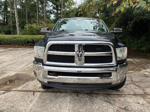Used 2014 RAM 2500 Tradesman w/ Chrome Appearance Group AWD/4WD image 16