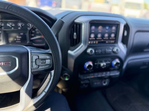 Used 2021 GMC Sierra 1500 Elevation RWD image 8
