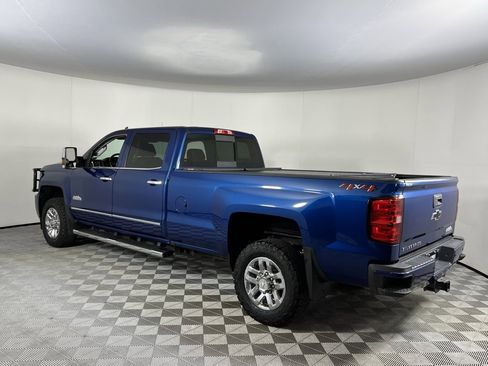 Used 2019 Chevrolet Silverado 3500 High Country w/ Duramax Plus Package image 6