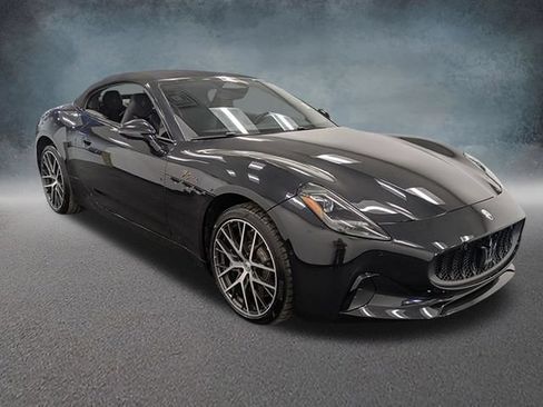Used 2024 Maserati GranCabrio Folgore AWD/4WD image 4