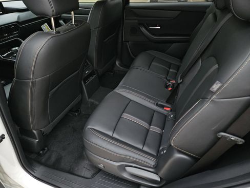 New 2026 MAZDA CX-90 3.3 Turbo w/ Select Package image 9