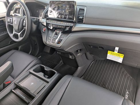 New 2026 Honda Odyssey EX-L image 8