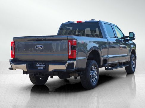 Used 2026 Ford F350 Lariat AWD/4WD image 4