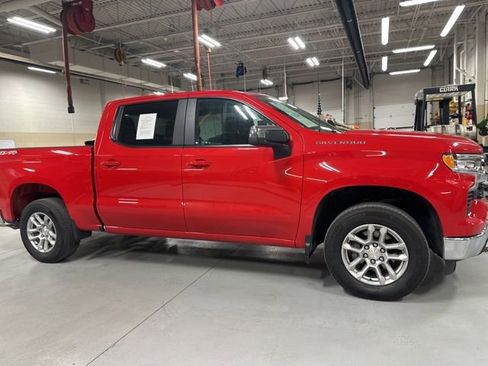 Used 2024 Chevrolet Silverado 1500 LT image 5