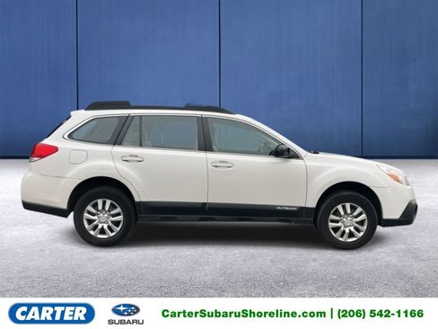 Used 2014 Subaru Outback 2.5i image 1