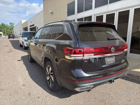 Used 2026 Volkswagen Atlas SE image 6