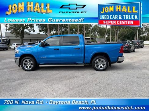 Used 2025 RAM 1500 Big Horn AWD/4WD image 6