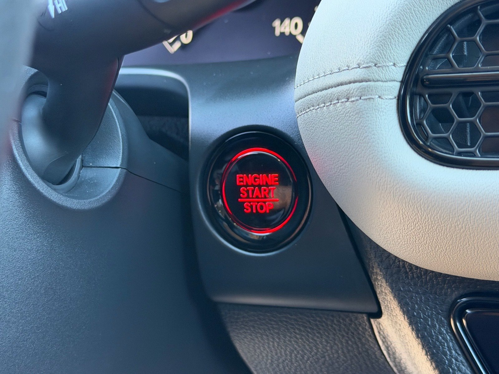 Certified 2027 Honda HR-V LX image 33