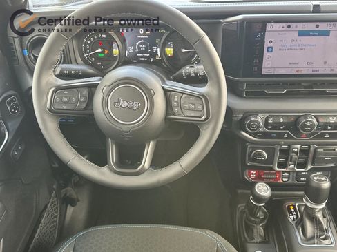 Certified 2025 Jeep Wrangler Unlimited Rubicon 4xe w/ Convenience Group AWD/4WD image 15