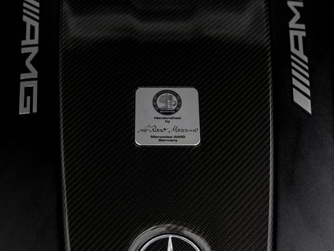 Used 2018 Mercedes-Benz AMG GT R image 52