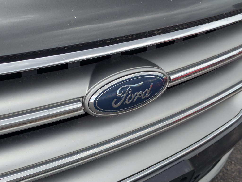 Used 2017 Ford Escape SE AWD/4WD image 11