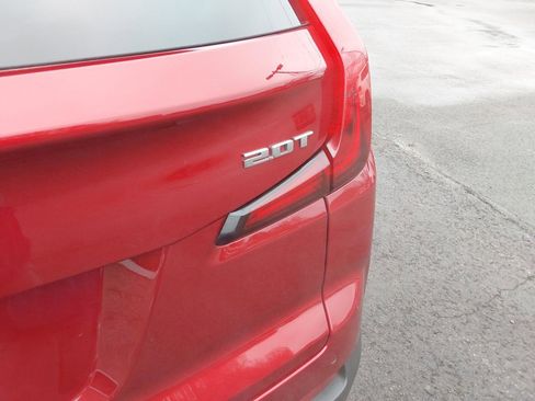 Used 2019 Cadillac XT4 Premium Luxury w/ Enhanced Visibility Package image 6