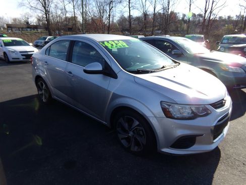 Used 2017 Chevrolet Sonic Premier image 3