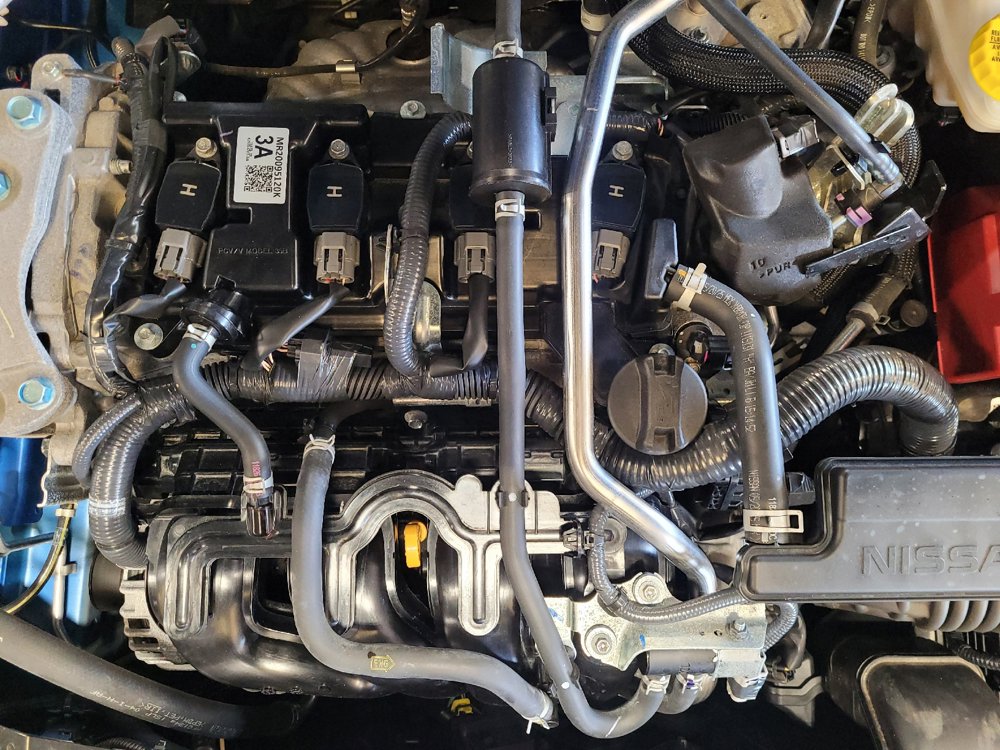 Used 2025 Nissan Sentra SV FWD image 30