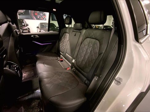 Used 2023 BMW X5 xDrive40i w/ Parking Assistance Package image 37