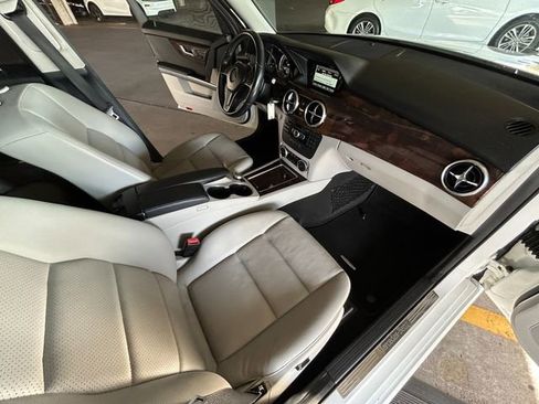 Used 2014 Mercedes-Benz GLK 350 2WD w/ Appearance Package image 15