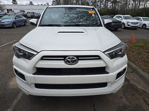 Used 2022 Toyota 4Runner TRD Sport w/ Technology Package image 5
