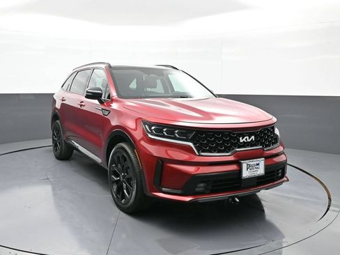 Used 2023 Kia Sorento SX AWD/4WD image 3