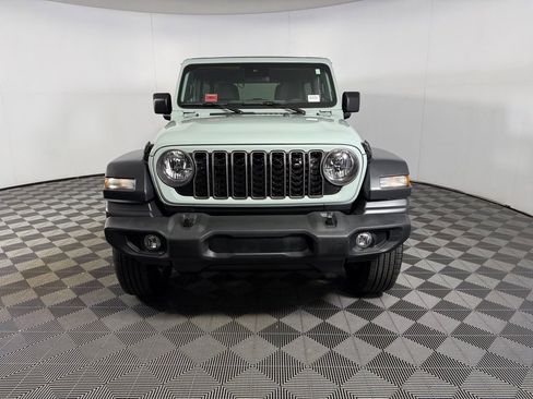 Used 2024 Jeep Wrangler Sport S image 5