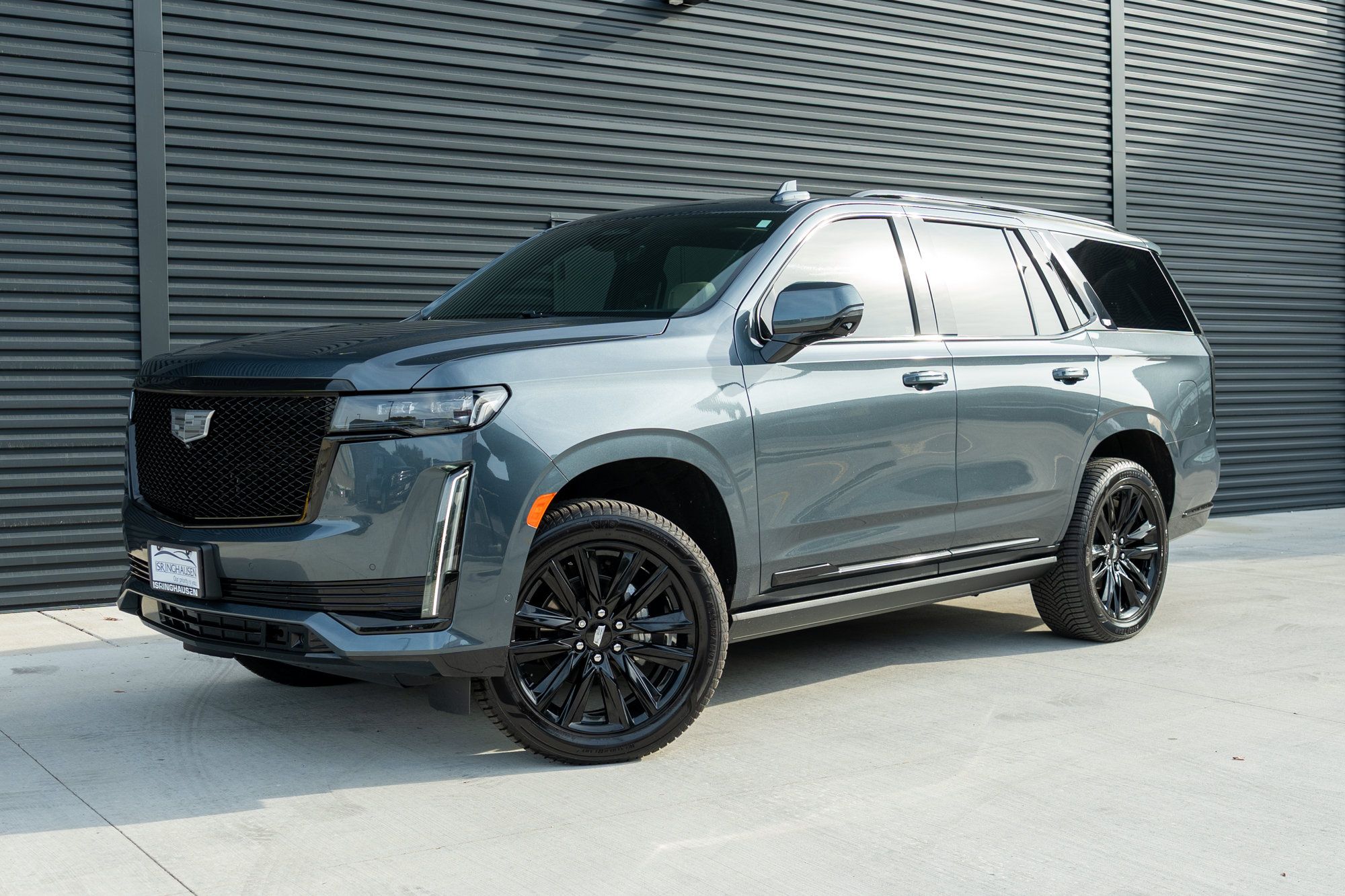 Used 2021 Cadillac Escalade Sport w/ Driver Assist Tech Package AWD/4WD image 1