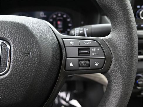 New 2025 Honda Accord SE image 18