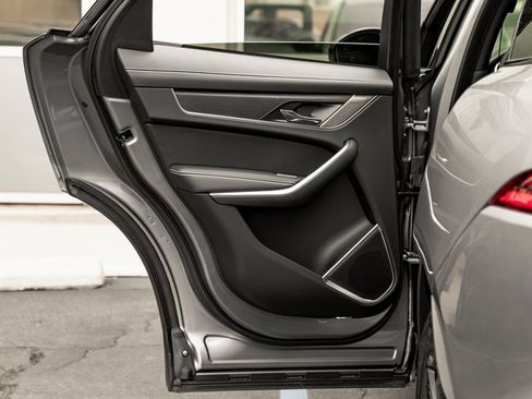 New 2026 Jaguar F-PACE R-Dynamic S image 20