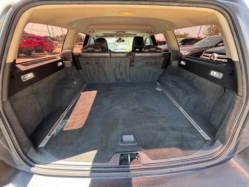 Used 2010 Volvo XC70 3.2 image 13