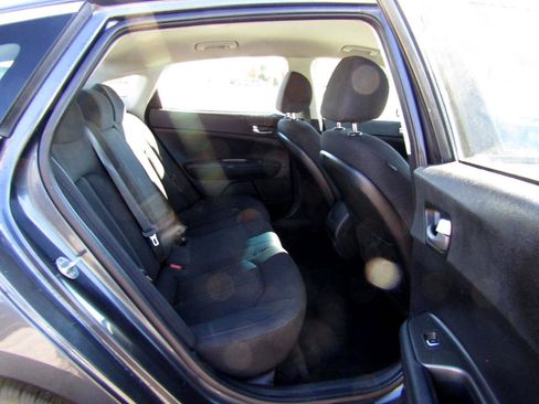 Used 2020 Kia Optima LX image 20