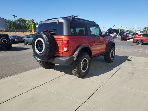 Used 2024 Ford Bronco Black Diamond w/ Sasquatch Package image 5