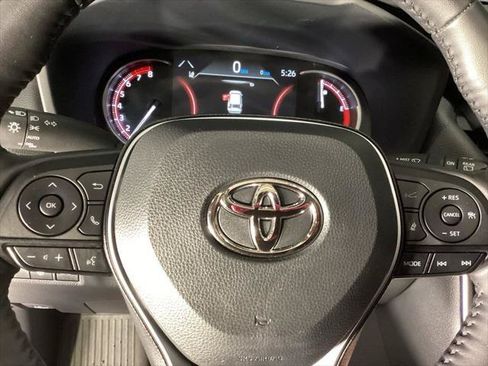 Certified 2025 Toyota RAV4 XLE w/ Convenience Package AWD/4WD image 18
