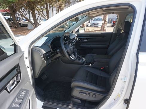 Used 2025 Honda CR-V EX-L image 2