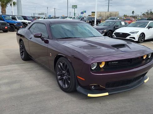 Used 2022 Dodge Challenger R/T Scat Pack RWD image 2