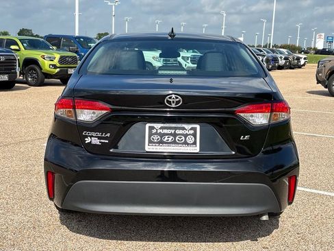 Used 2024 Toyota Corolla LE FWD image 6