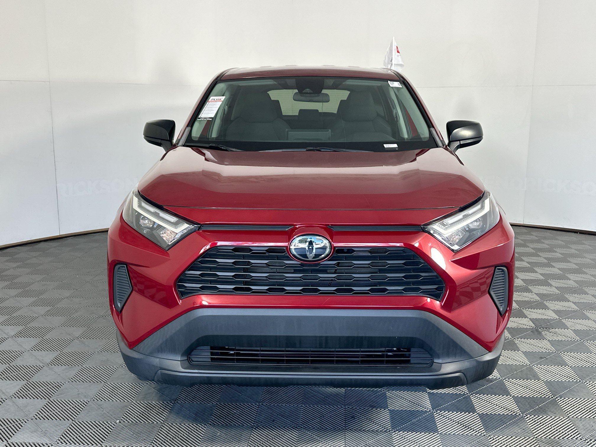 Used 2023 Toyota RAV4 LE FWD image 8