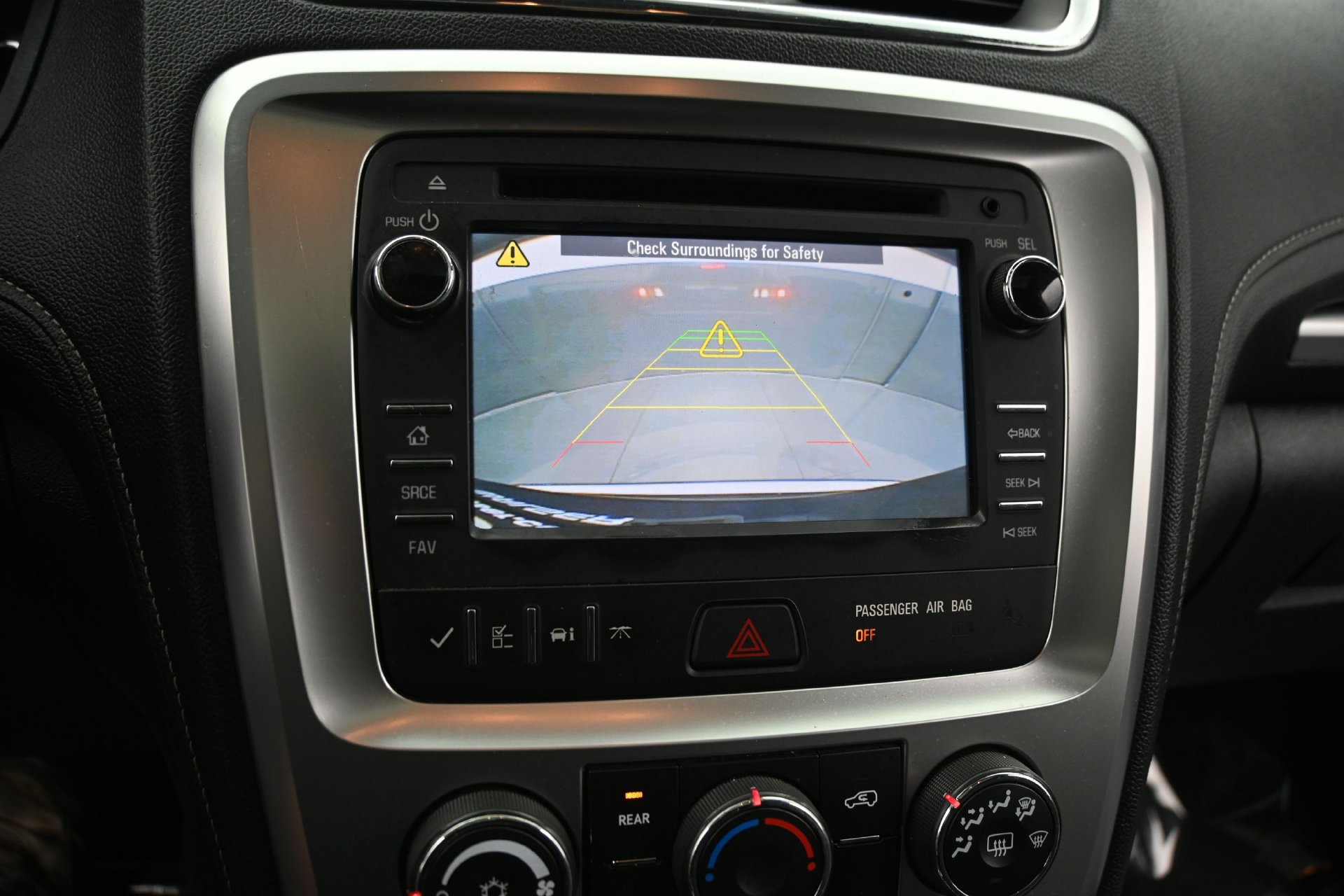 Used 2015 GMC Acadia SLE AWD/4WD image 26