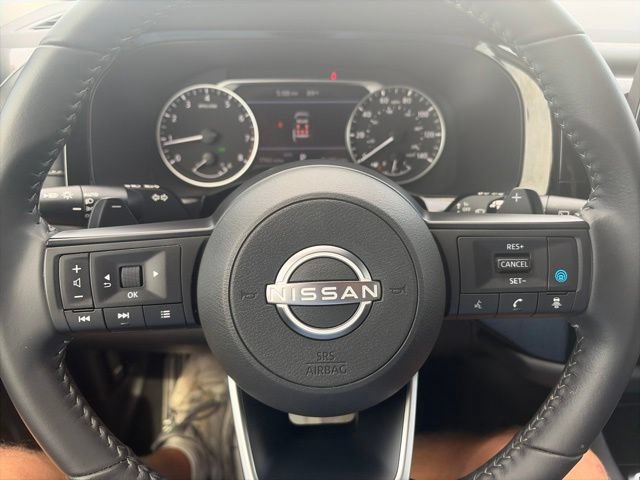 Used 2025 Nissan Pathfinder SV w/ SV Premium Package AWD/4WD image 21