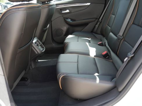 Used 2018 Chevrolet Impala Premier w/ Premier Confidence Package image 30