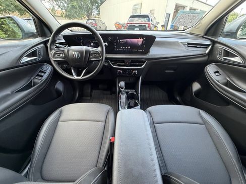 Used 2024 Buick Encore GX Preferred FWD image 20